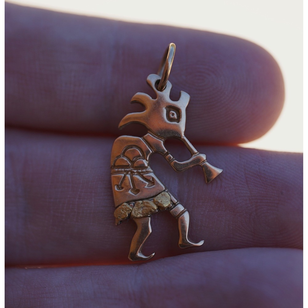 Lee Epperson LEE Cherokee 14k Solid Yellow Gold Nugget Accents Kokopelli Pendant - Picture 4 of 9